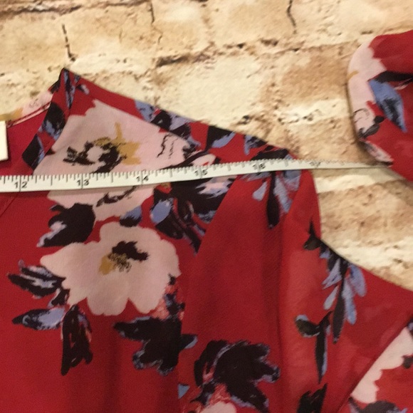 🌹Pink Rose Floral Top 🌹 - Picture 8 of 8